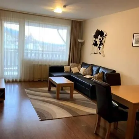 Royal Towers Large Appartement